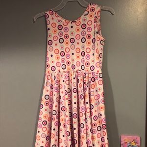 Dot dot smile size 7